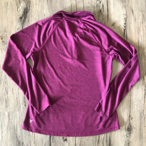 Petite S Old Navy active half zip pullover - Picture 6 of 6